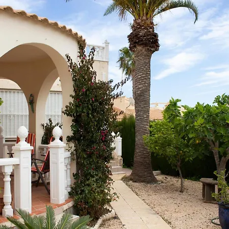 Ferienhaus 3 Bedroom Amazing In Orihuela